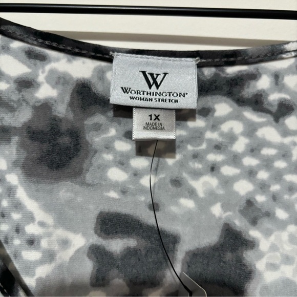 Worthington Woman Bundle of 2 Stretch Layered Ruffle Blouse Tops Animal Print 1X - Picture 3 of 15